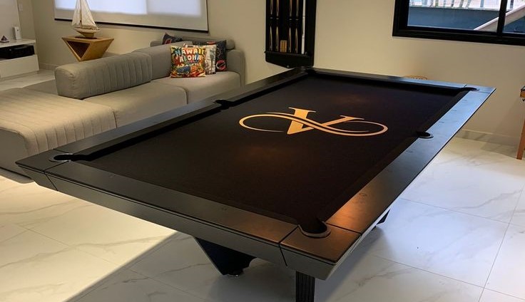 Custom Meja Billiard Ruangan
